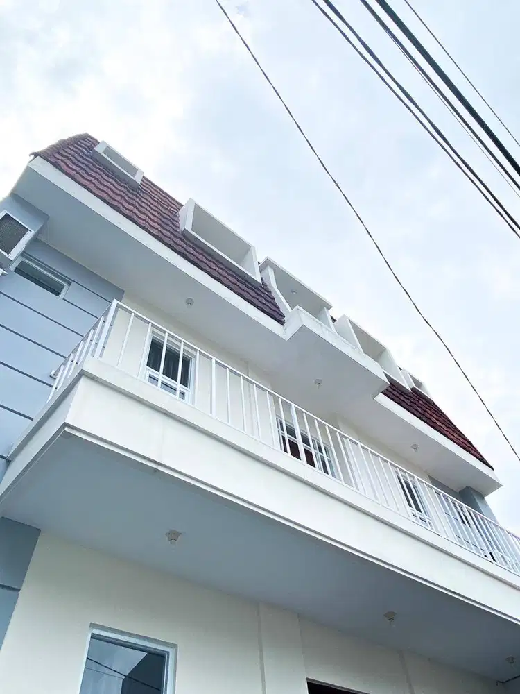 DIJUAL Rumah Kos 3,5 Lt Eksklusif Menteng Jakarta Pusat