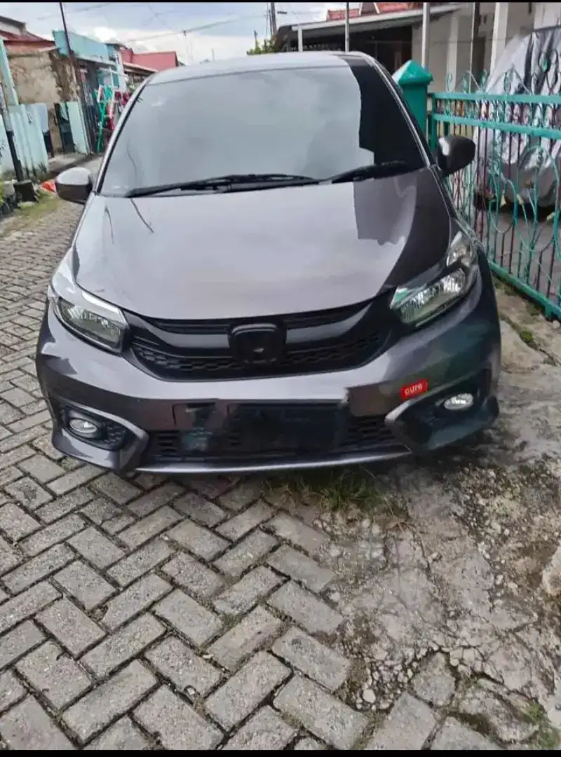 Yang minat minat aja, unit super. Minat inbox