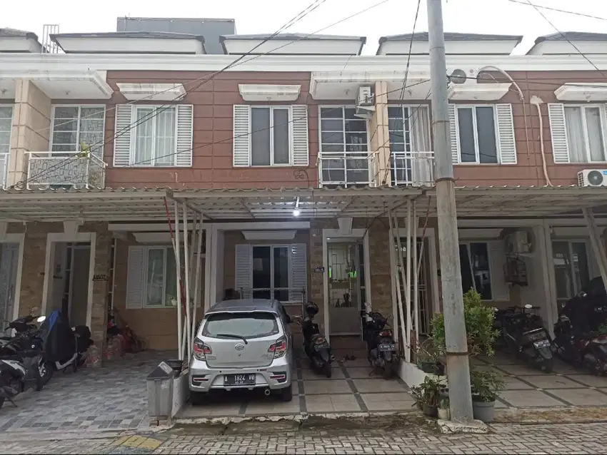 JUAL RUMAH FULL RENOV 1.27M