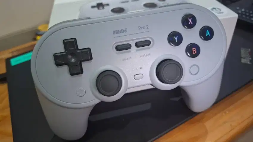 (NETT) 8bitdo Pro 2 bluetooth gamepad