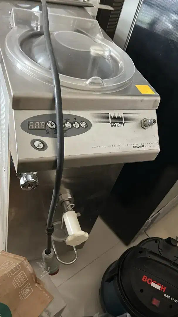 Mesin Pasteurizer Taylor Frigomat CH03 Ice crèam Batch Pasteurizer