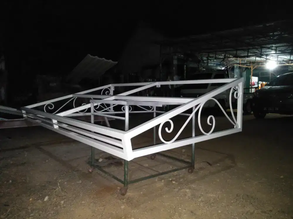 Kanopi minimalis anti karat