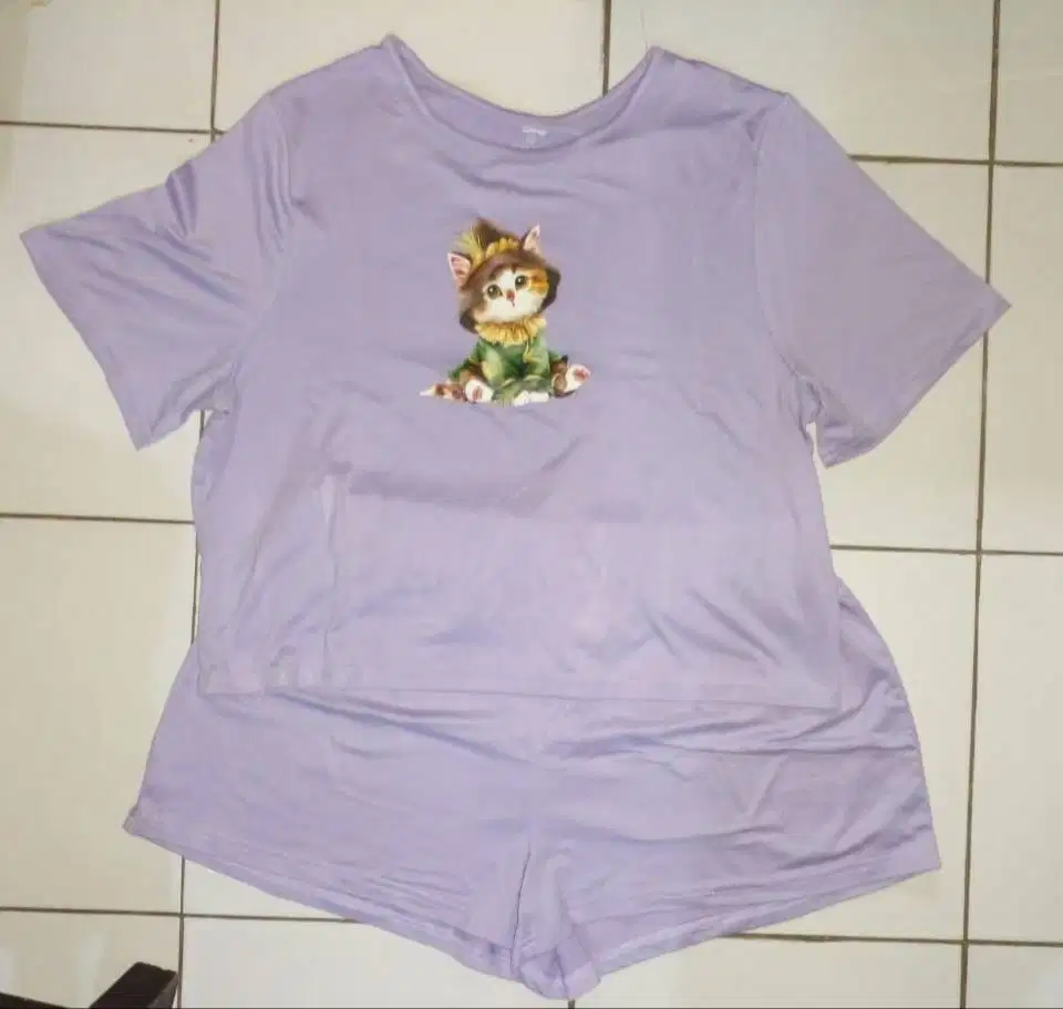 Setelan Tidur Pendek Wanita – Ungu Motif Kucing