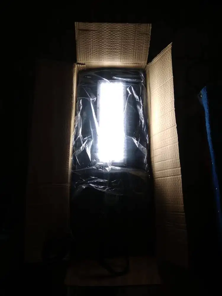 Lampu PJU Solar Cell 2 in 1 IC-ECO 60W