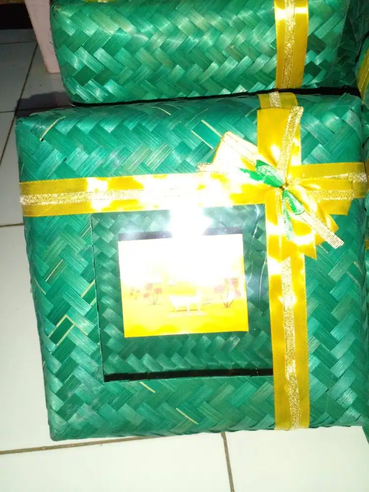 Besek Mika Pita /Besek Makanan/Besek Bambu/Bakul Besek Sepasang