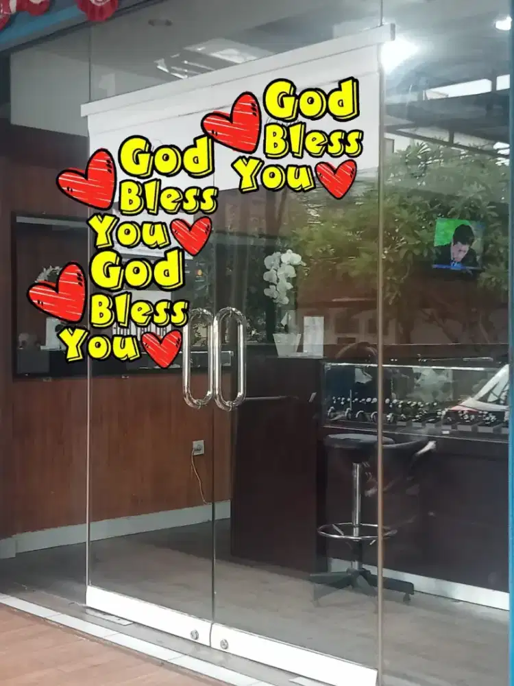 Pintu kaca tebal ruko