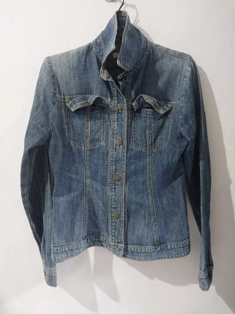 Jaket Denim Ukuran M Preloved