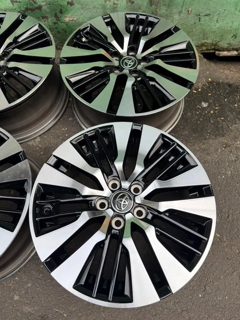 Velg Toyota Alphart Transformant R.18 ori