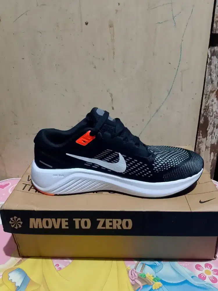 Nike strukture 24 100% real pict