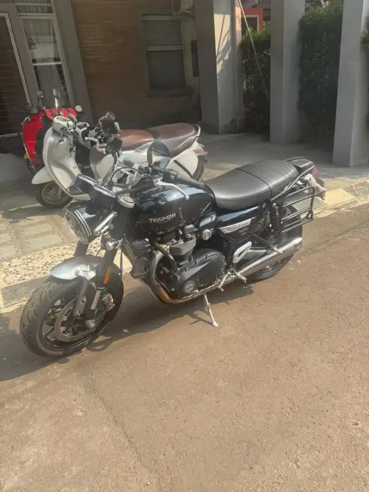 Dijual motor pribadi pemakaian tidaknada kendala