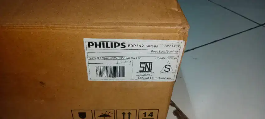 BVP374 60LED 27K 220V 10 150W HP