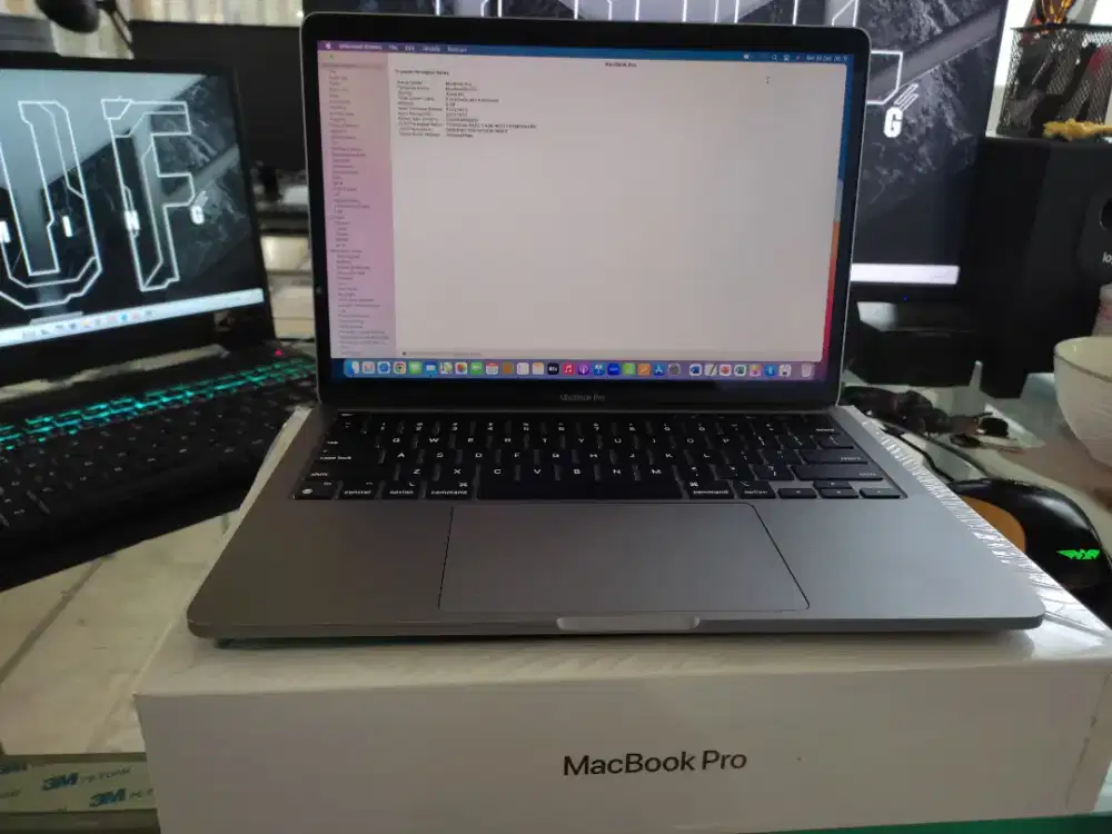 MacBook pro 13 m1
