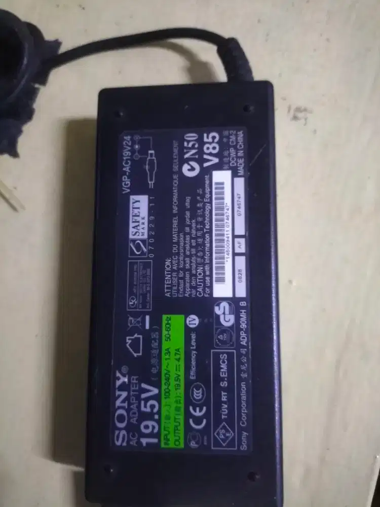 Adaptor tv LED Sony 19.5 vol 4.5am