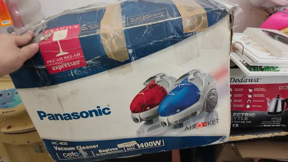 Bekas RASA BARU edisi berbagi 300rb GiLA panasonic vacuum cleaner