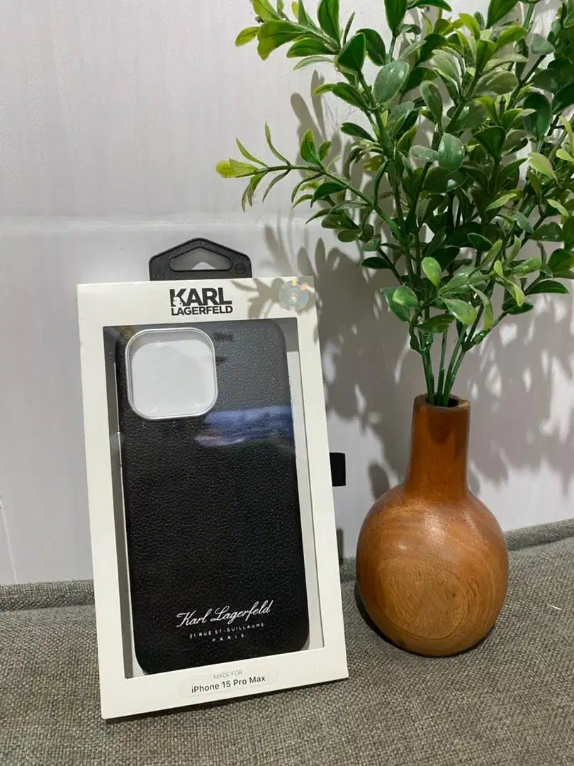 Casing Carl lagerfeld 15 promax