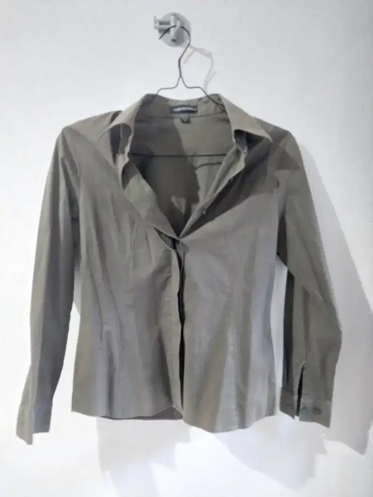 Kemeja Branded Youngor Ukuran S Preloved