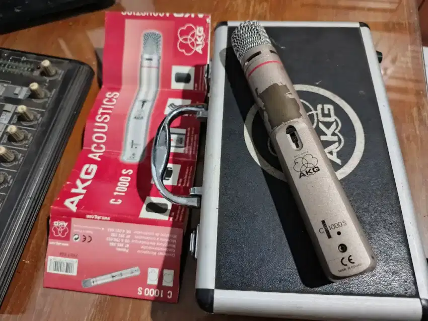 AKG C1000 - condensor microphone