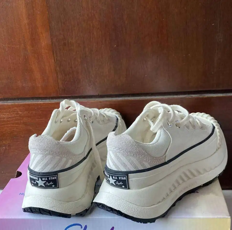 Sepatu Converse CHUCK 70 AT-CX Size 35.5 Original Baru