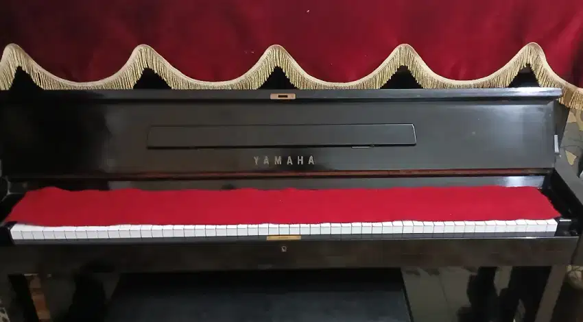 DIJUAL!!! PIANO YAMAHA U1
