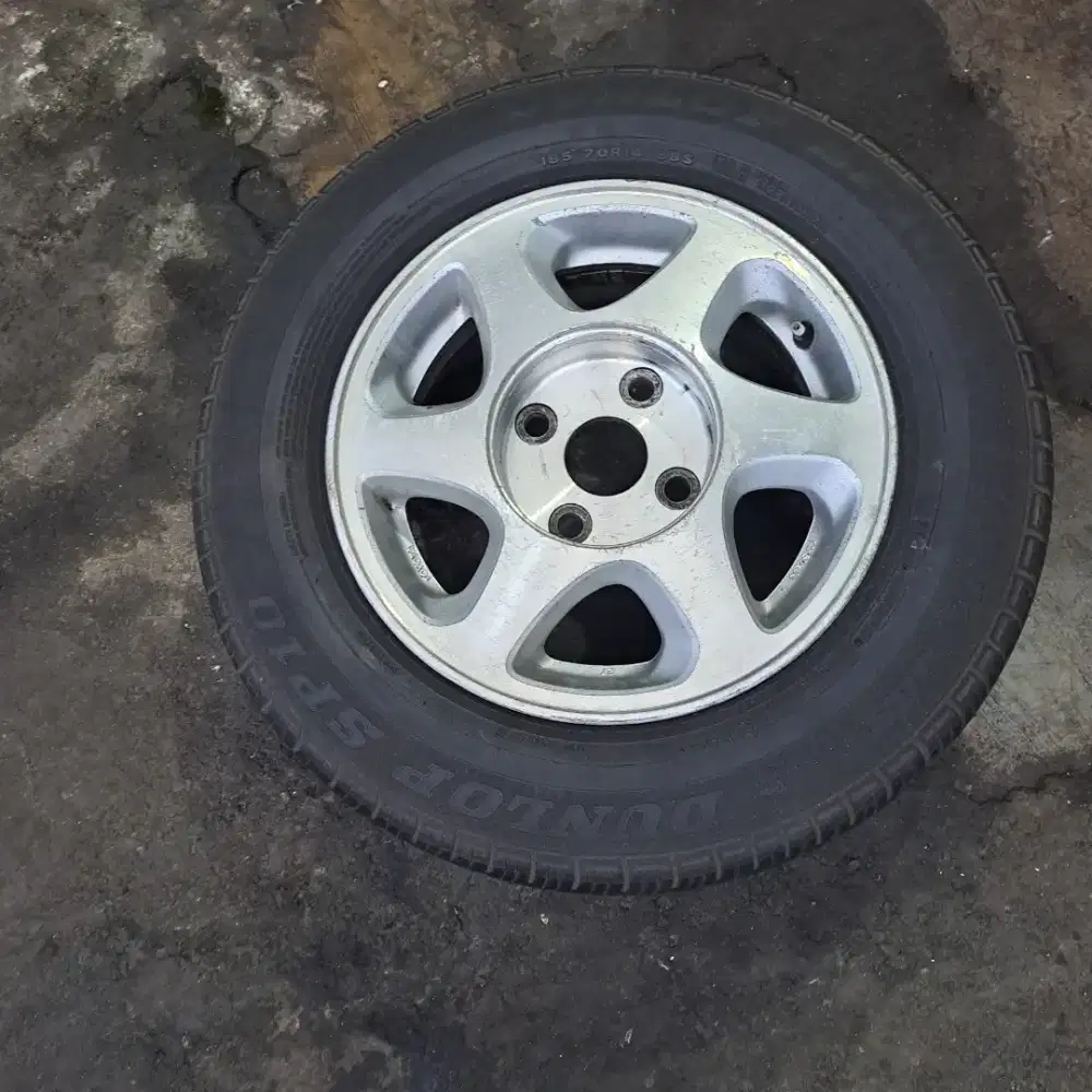 Serep mobil kijang ring 14