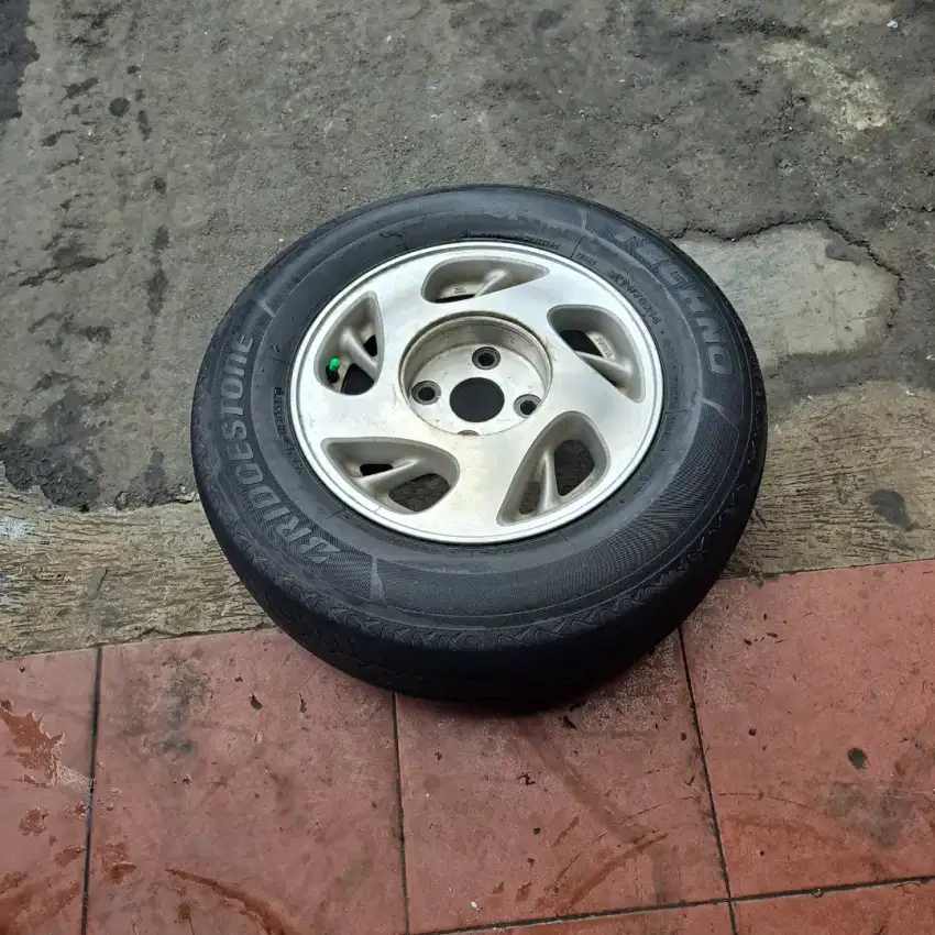 Serep mobil kijang r14 masih bagus