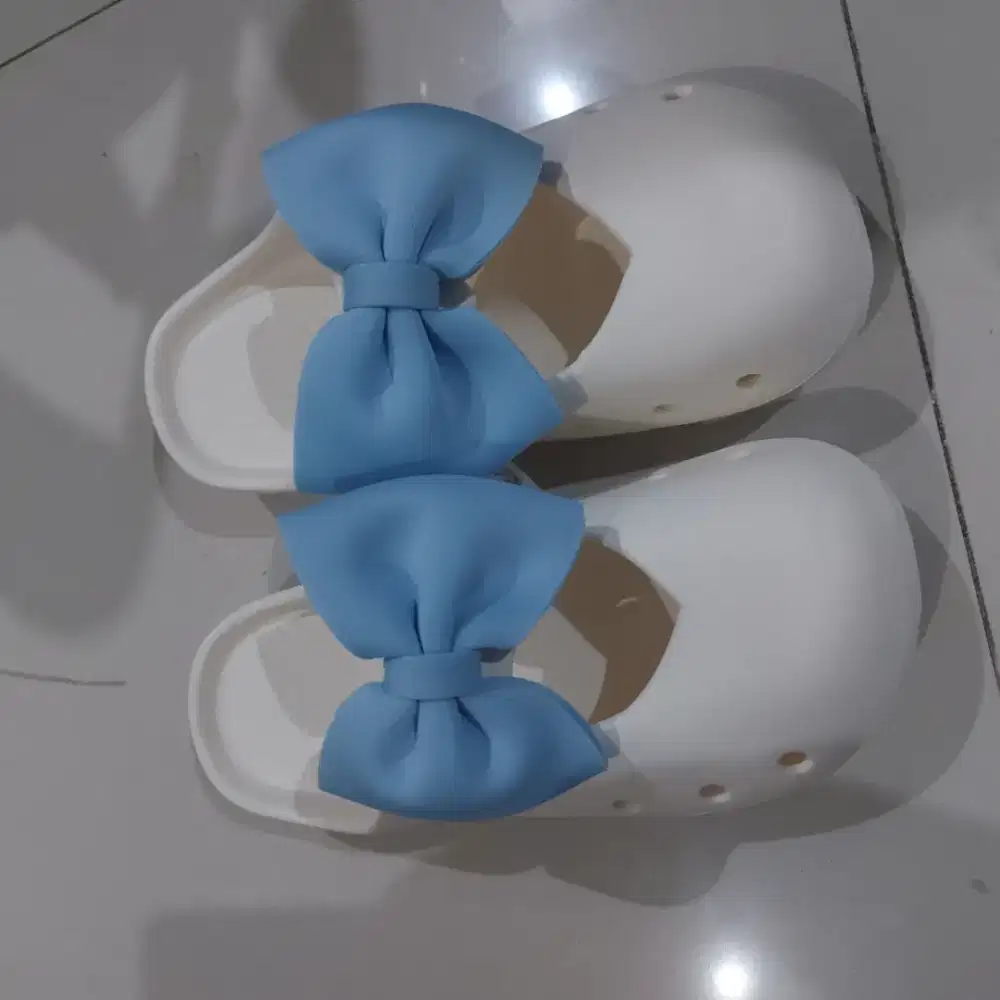 Sandal Miniso Pita