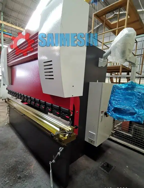 MESIN TEKUK PLAT CNC BENDING 160 Ton x 3200 mm