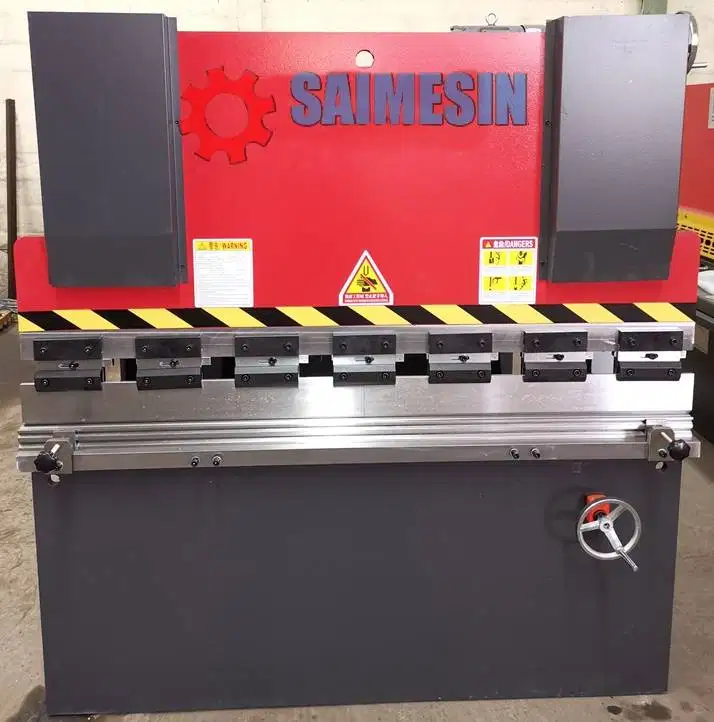 MESIN BENDING TEKUK PLAT 30 TON X 1.6 METER