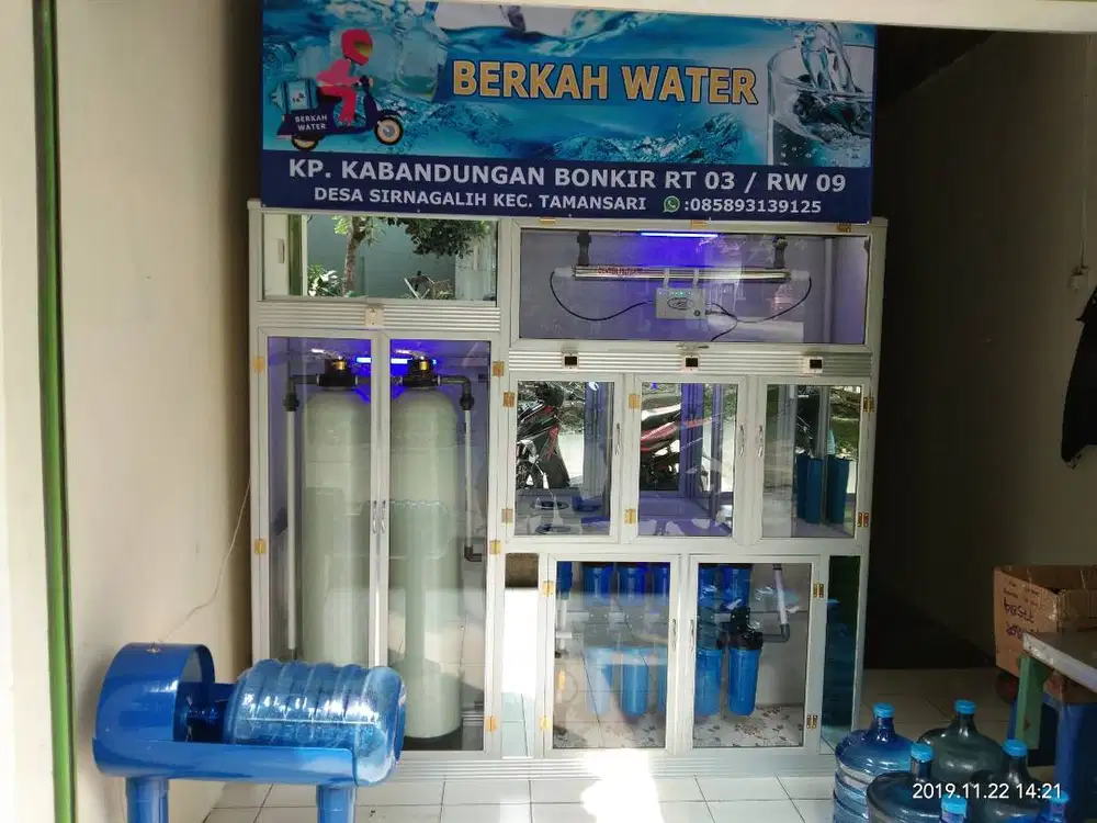 Depot Air Minum Isi Ulang Kapasitas Toren Air 8000 Liter