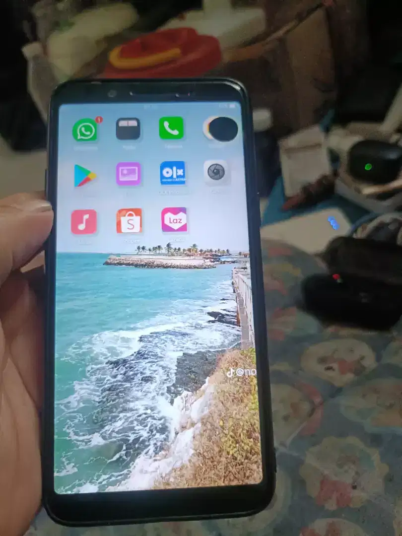 Oppo f5 ram 6 kamera bening batrei badak