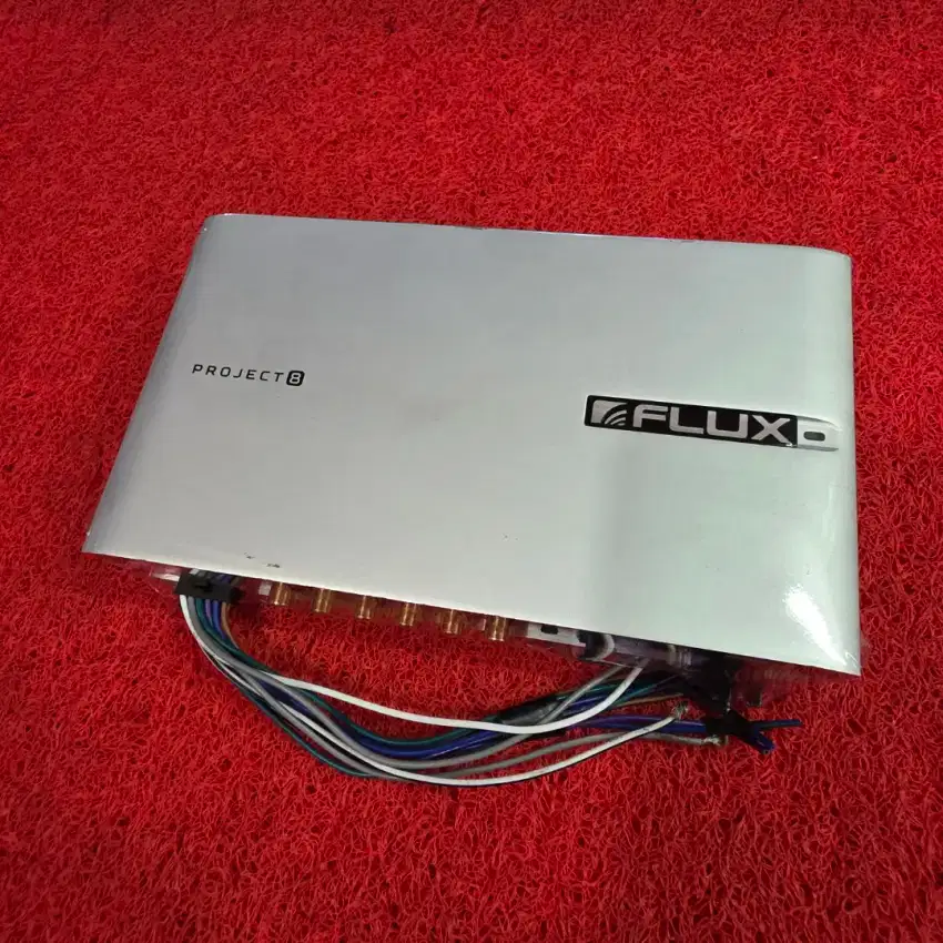 Processor FLUX PROJECT 8 Out 8 Channel Made in Germany