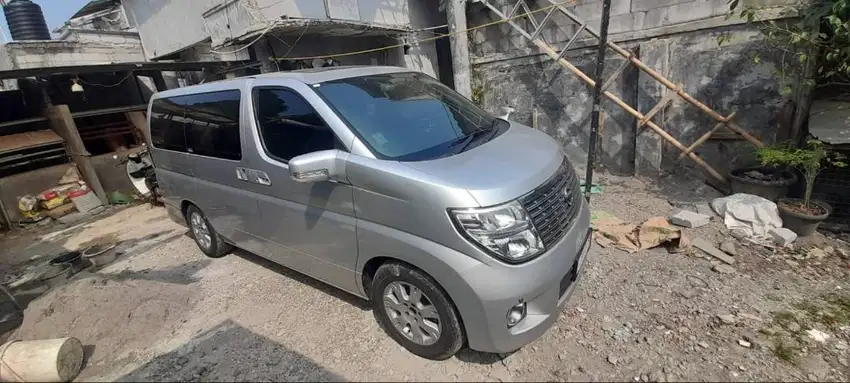 Nissan Elgrand HWS 2.5 AT tahun 2008