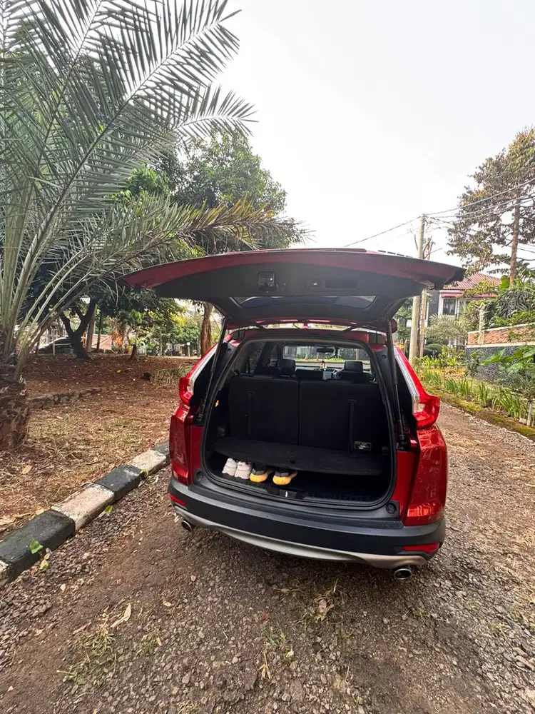 Honda CR-V 1.5 Turbo Prestige AT 2017 – 7 seaters, siap mudik!