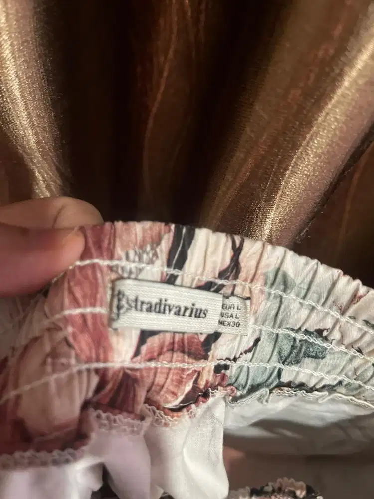 Rok midi stradivarius