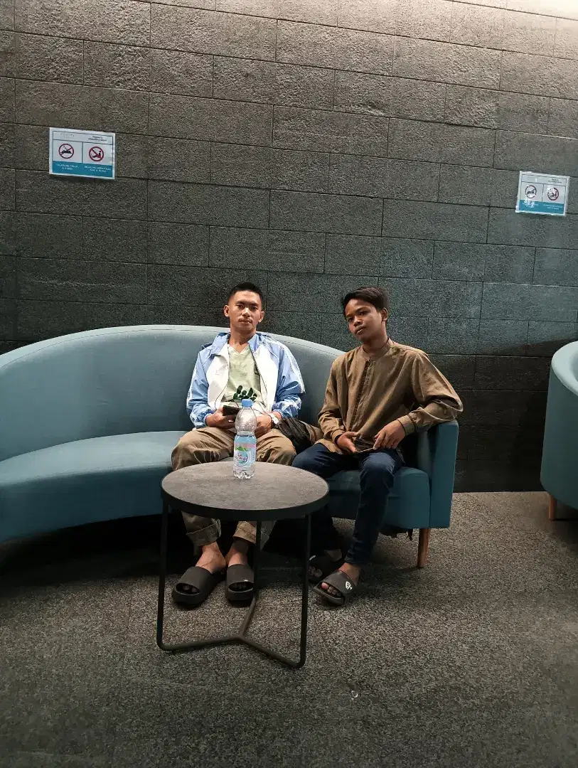 Terima barang bekas Sofa, Kursi tamu, Springbed, dll