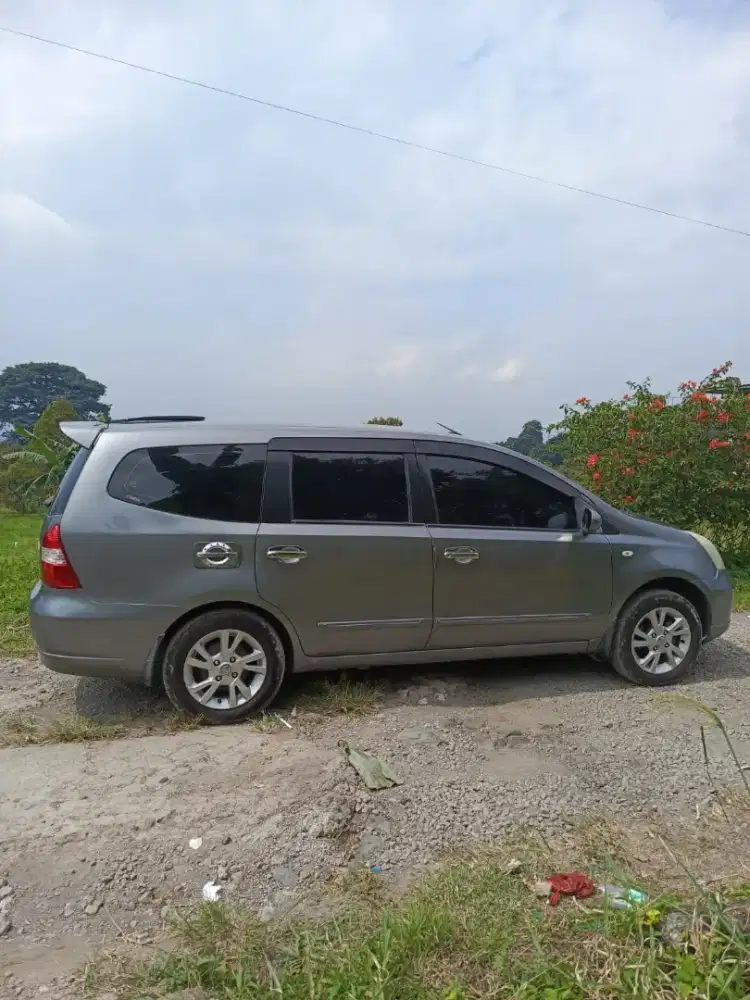 Grand Livina 2011 manual