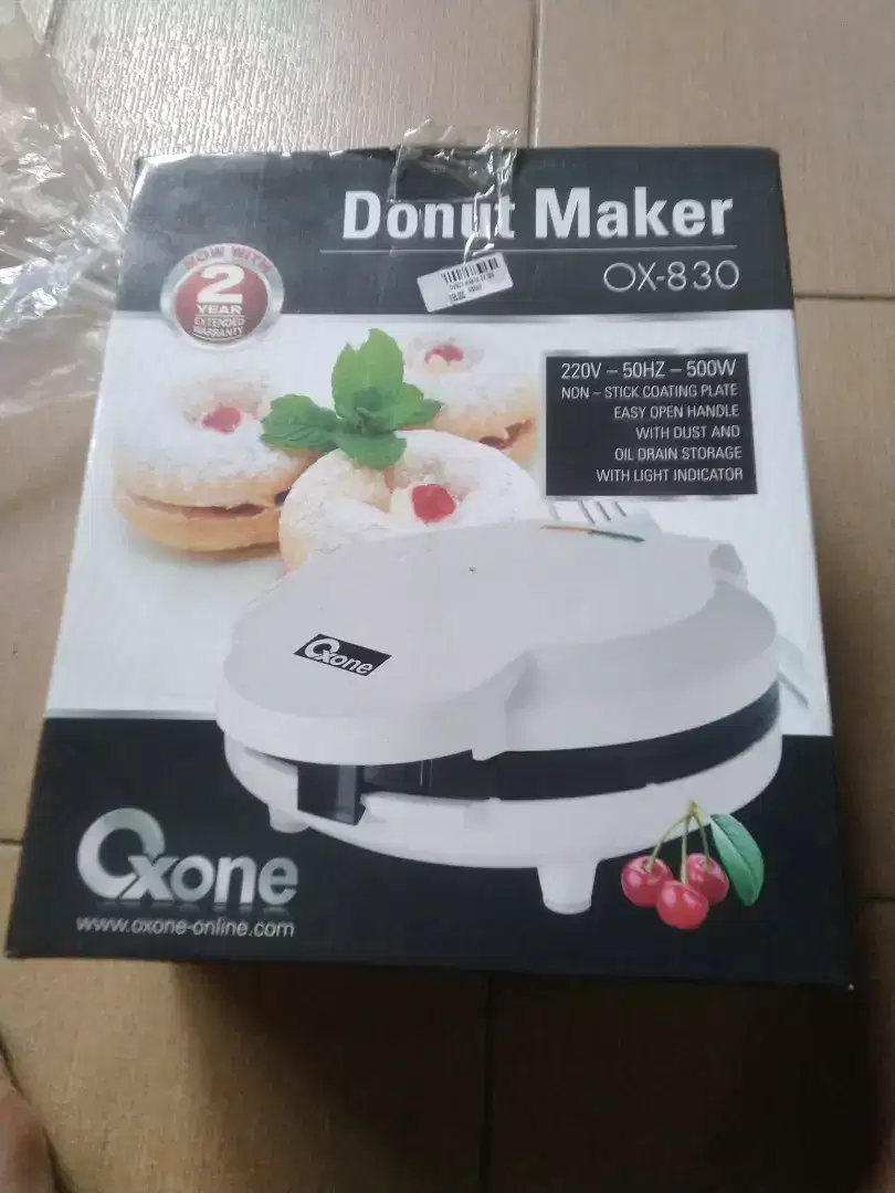 Alat pencetak donat