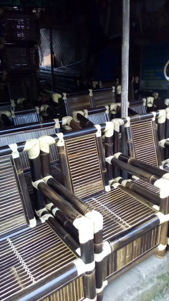 Kursi teras bambu hitam full set