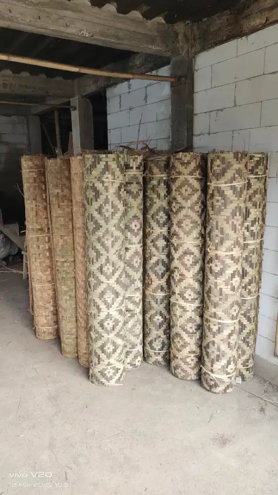 Bilik corak bilik motiv bilik bambu anyaman