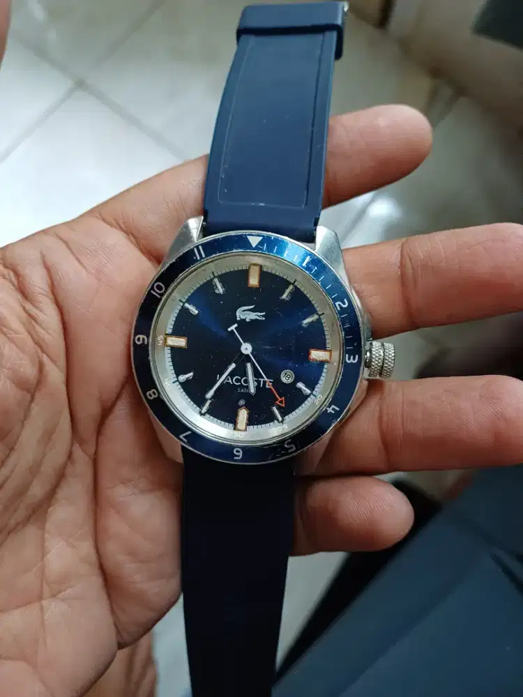 Lacoste diver ukuran besar