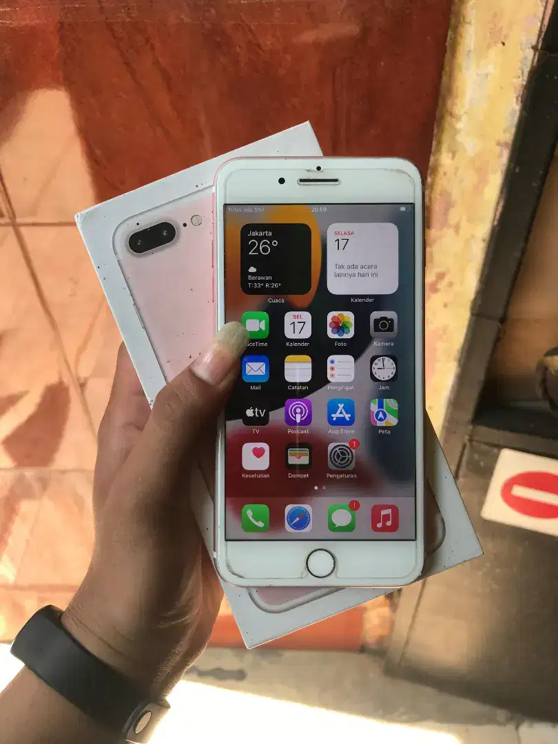 iPhone 7+ 128 Bea Cukai All operator