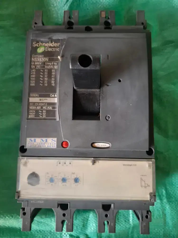 Nokian capacitor bank,Breaker