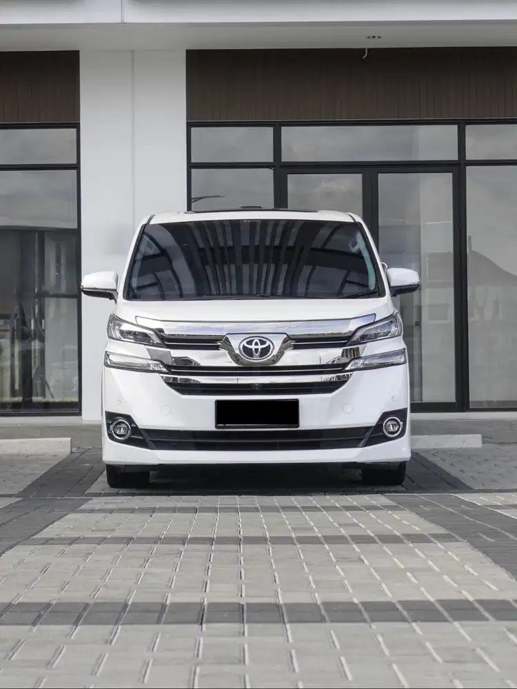 Toyota Vellfire 2.5 G Automatic ATPM Transformers Putih 2017.