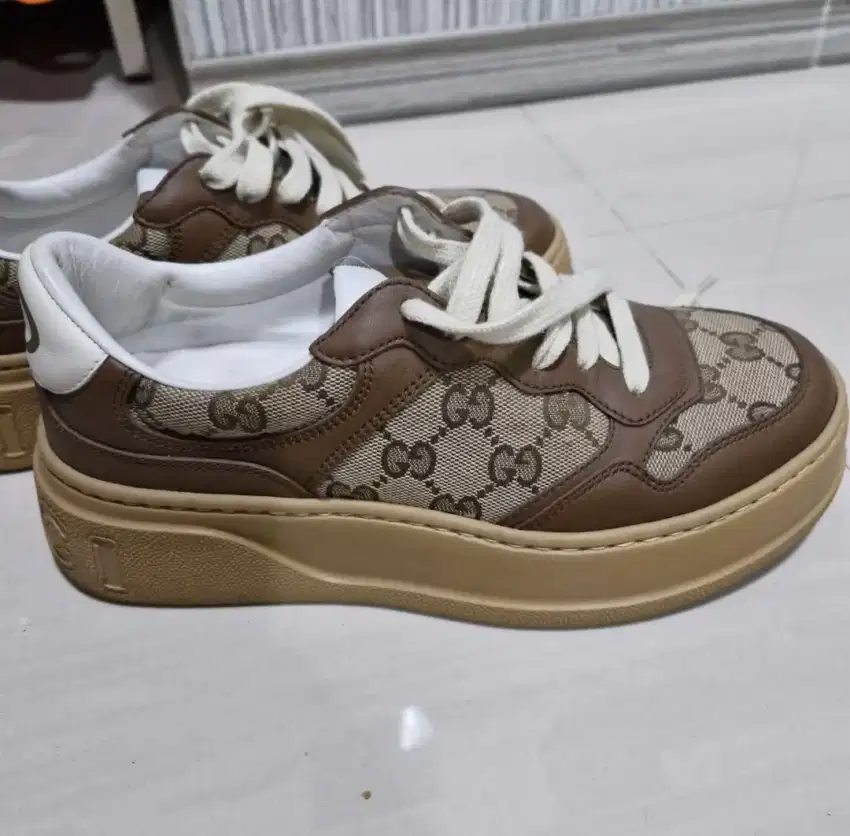 Gucci GG Leather Canvas Sneaker Beige Brown. Original. Size 38