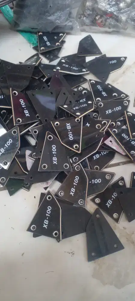 Tutup trusrood bass elektrik atau gitar borongan ajaaa