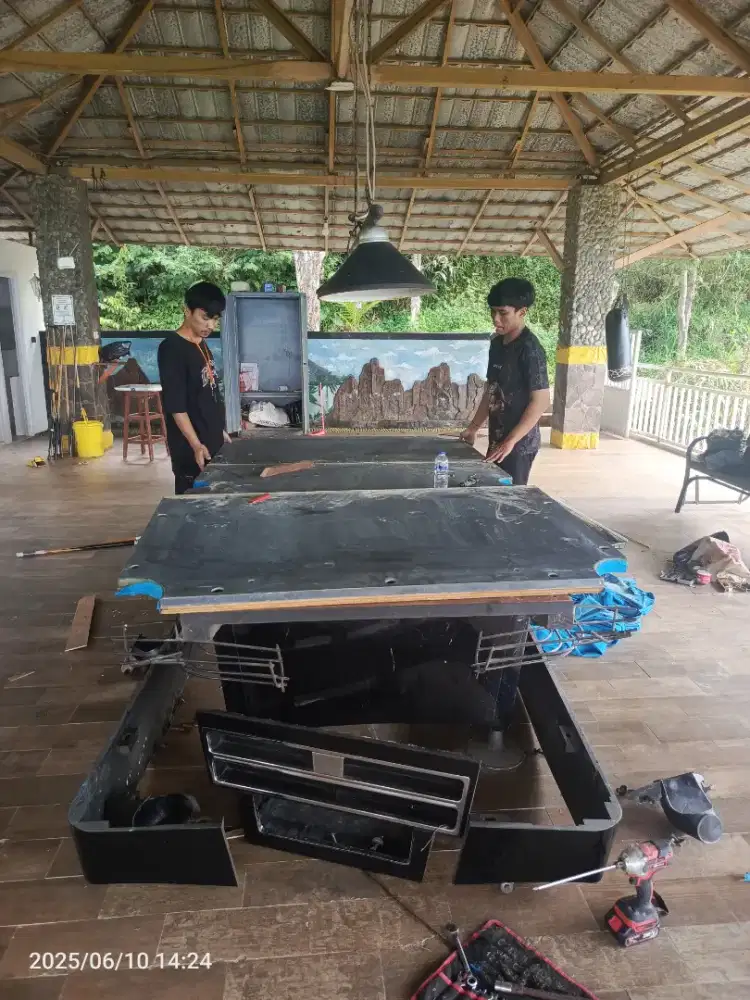 Servis meja billiard