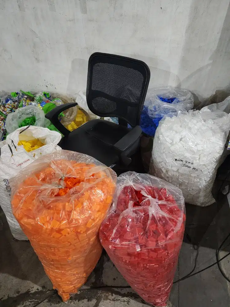 LOWONGAN KERJA HARIAN – PERAKIT & PACKING MAINAN ANAK