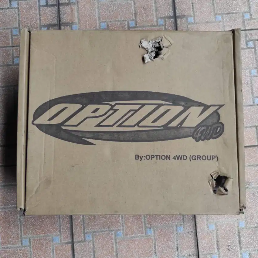 Upper Arm merek OPTION(Thailand) untuk mobil Toyota Fortuner