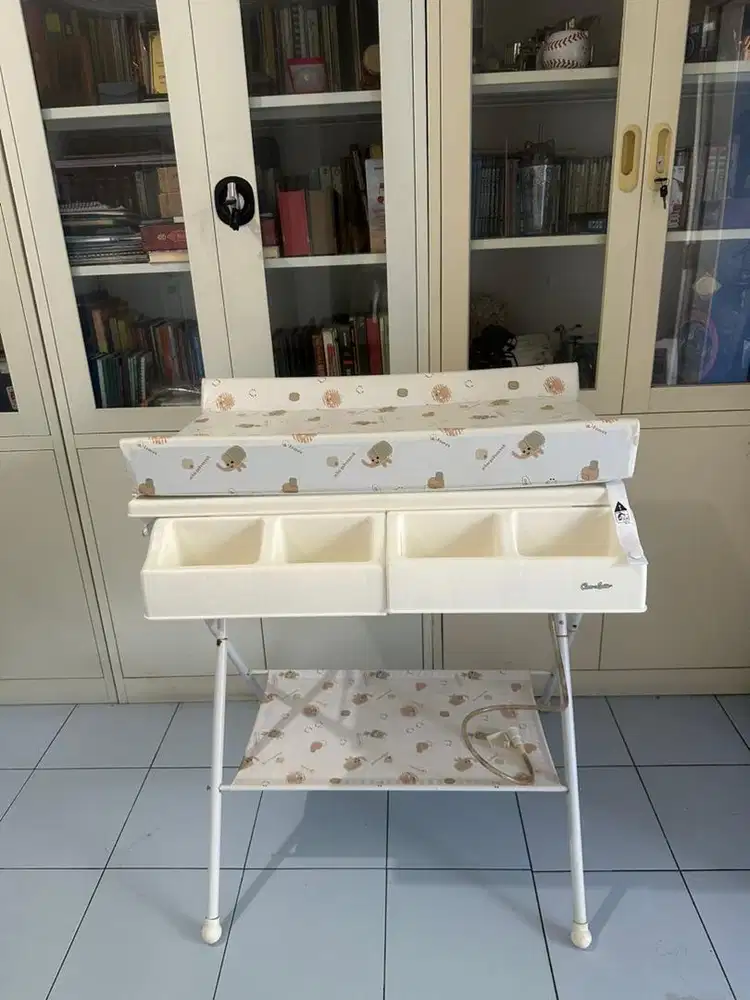 Baby tafel bak mandi bayi changing table meja ganti popok cocolatte