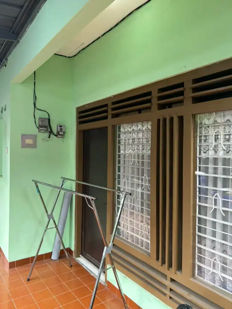 Kontrakan tebet dekat stasiun